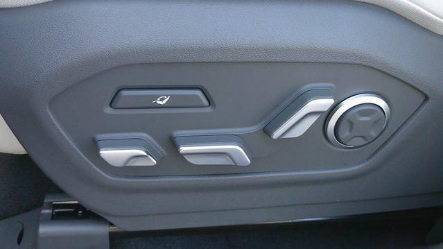 new 2026 Hyundai SANTA FE HEV car, priced at $50,219