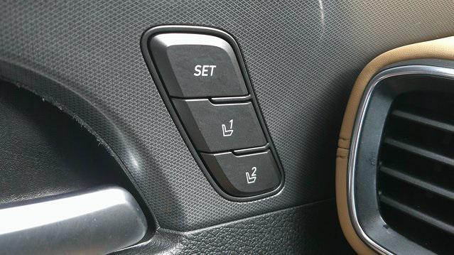 used 2023 Hyundai Santa Fe car, priced at $30,900