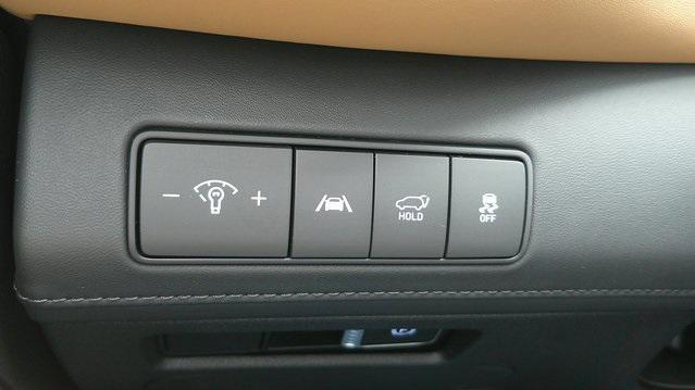 used 2023 Hyundai Santa Fe car, priced at $30,900