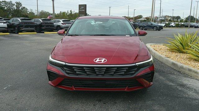 new 2025 Hyundai Elantra car, priced at $27,837