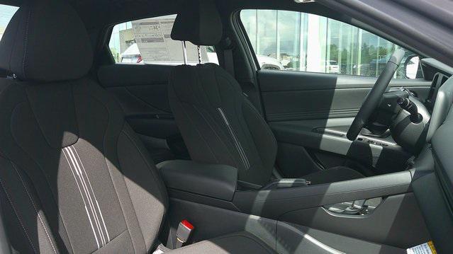 new 2025 Hyundai Elantra car, priced at $24,343