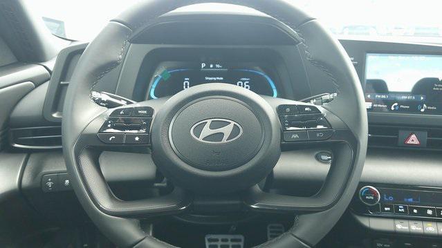 new 2025 Hyundai Elantra car, priced at $24,343