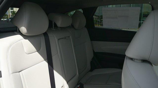 new 2025 Hyundai TUCSON Hybrid car, priced at $37,638