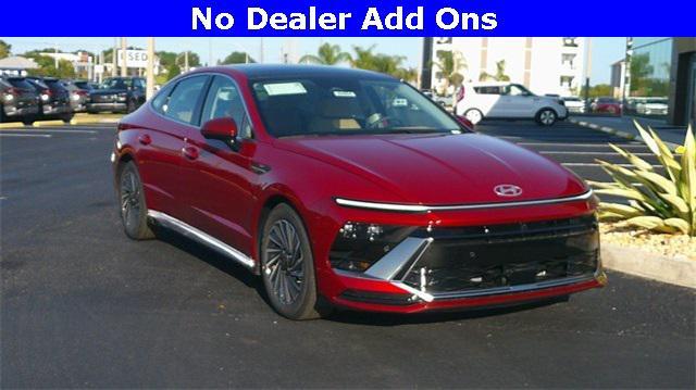 new 2025 Hyundai Sonata Hybrid car, priced at $39,061