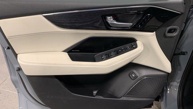 new 2025 Acura MDX car, priced at $77,200