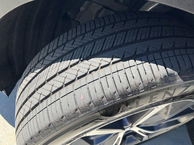 used 2023 Acura MDX car, priced at $47,381