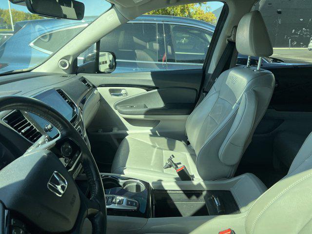 used 2019 Honda Pilot car, priced at $21,874
