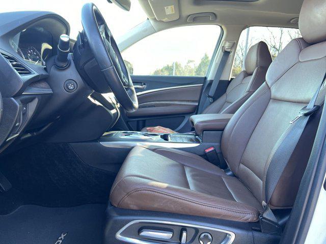 used 2020 Acura MDX car, priced at $32,661