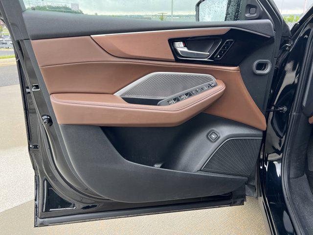 used 2022 Acura MDX car, priced at $37,241