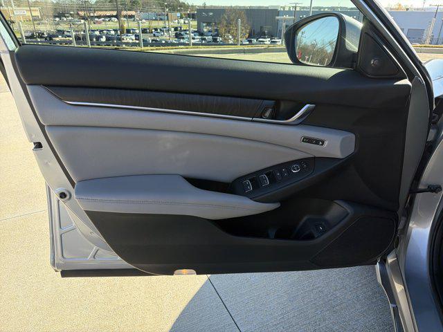 used 2020 Honda Accord Hybrid car, priced at $24,986