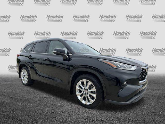 used 2020 Toyota Highlander car, priced at $33,971