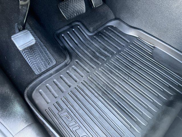 used 2021 Honda Pilot car, priced at $27,987