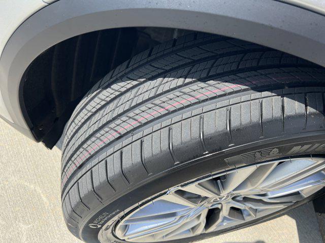 used 2023 Acura MDX car, priced at $49,963