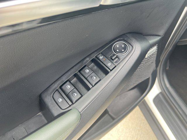 used 2024 Kia Seltos car, priced at $24,951