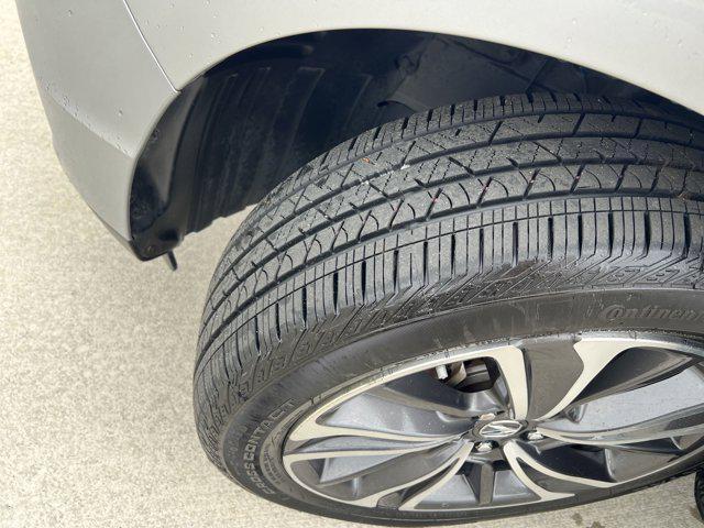 used 2020 Acura MDX car, priced at $32,957