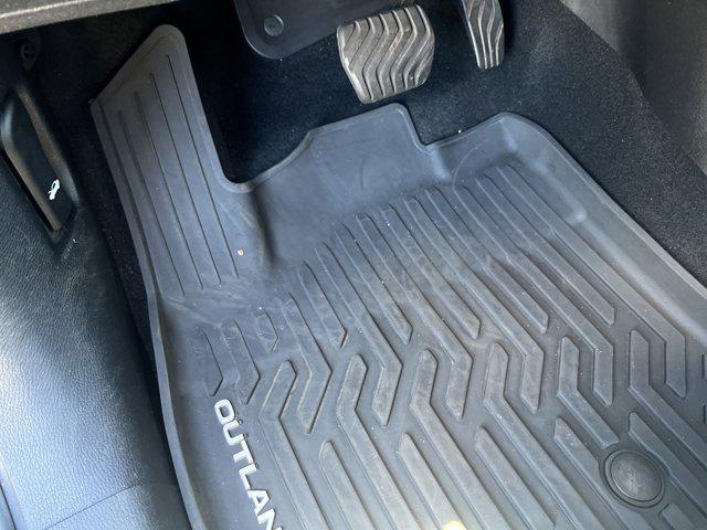 used 2022 Mitsubishi Outlander car, priced at $19,587