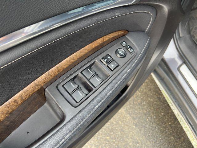 used 2020 Acura MDX car, priced at $27,543