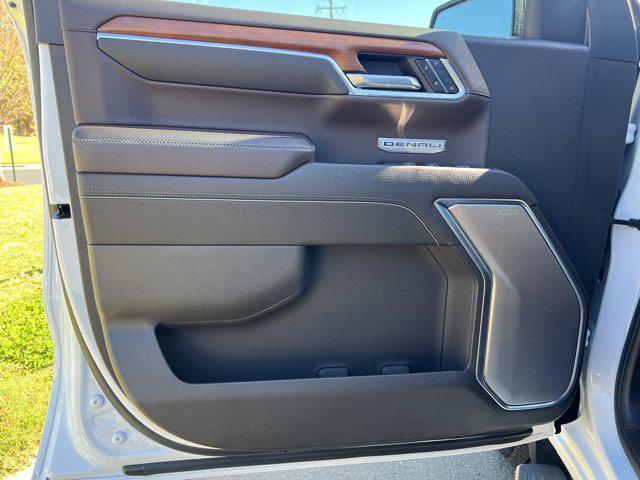 used 2022 GMC Sierra 1500 car, priced at $43,988