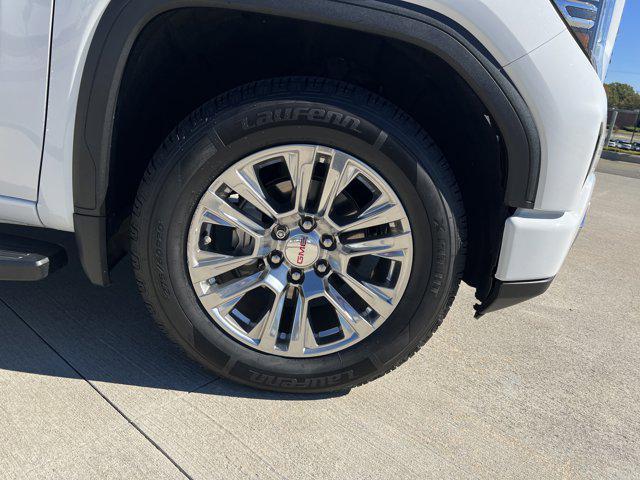 used 2022 GMC Sierra 1500 car, priced at $43,988