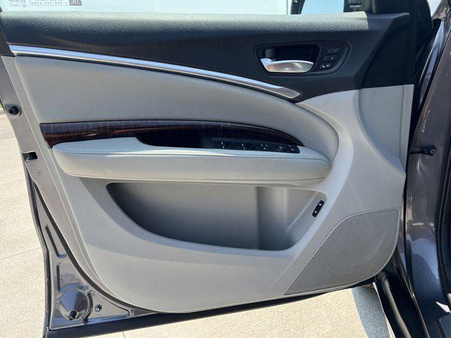 used 2018 Acura MDX car, priced at $22,368
