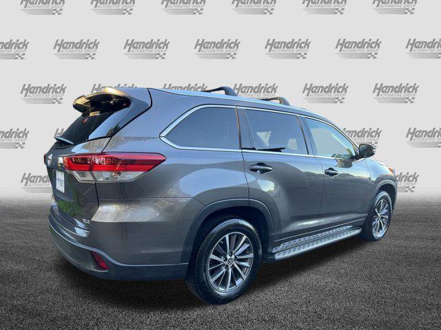 used 2018 Toyota Highlander car, priced at $27,815