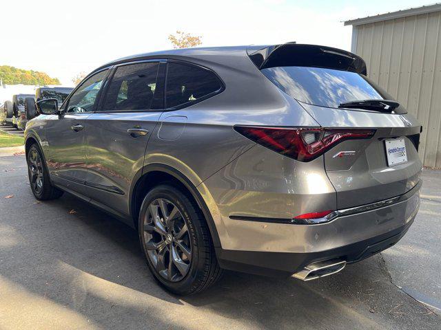 used 2022 Acura MDX car, priced at $44,372