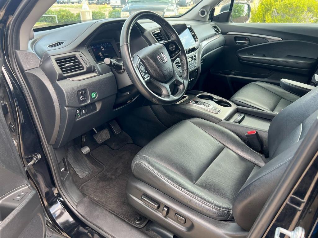 used 2021 Honda Pilot car, priced at $29,995