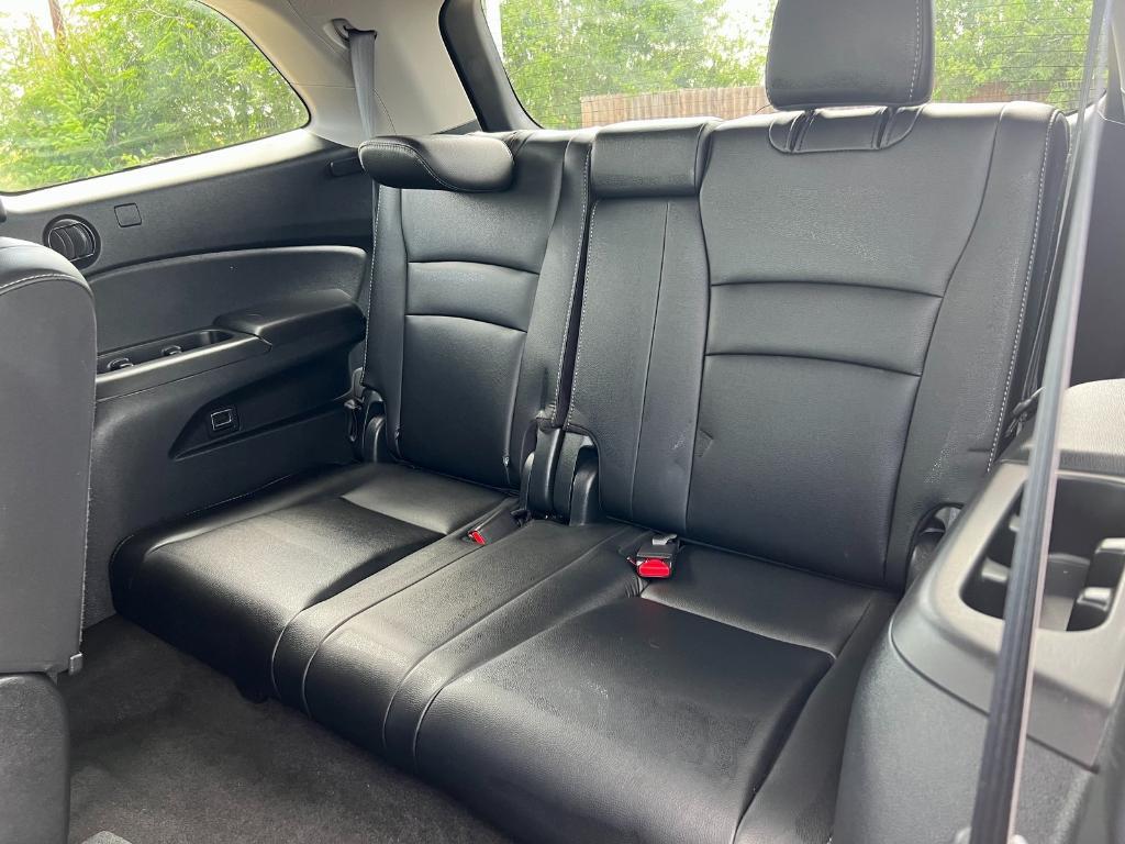 used 2021 Honda Pilot car, priced at $29,995