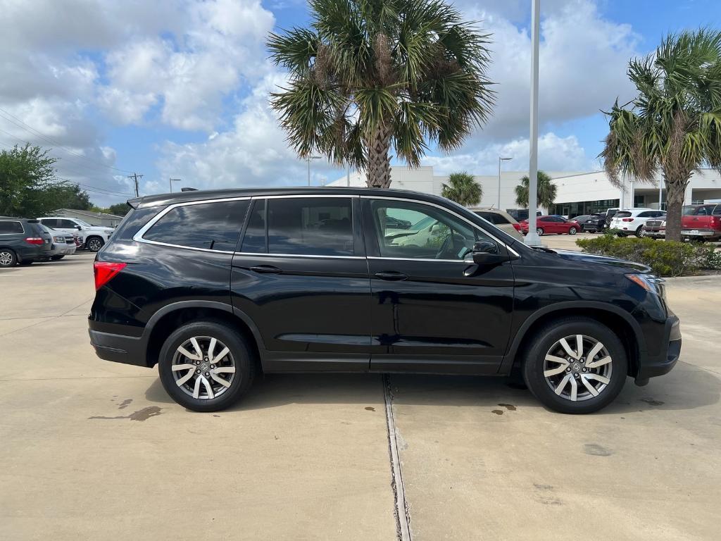 used 2021 Honda Pilot car, priced at $29,995