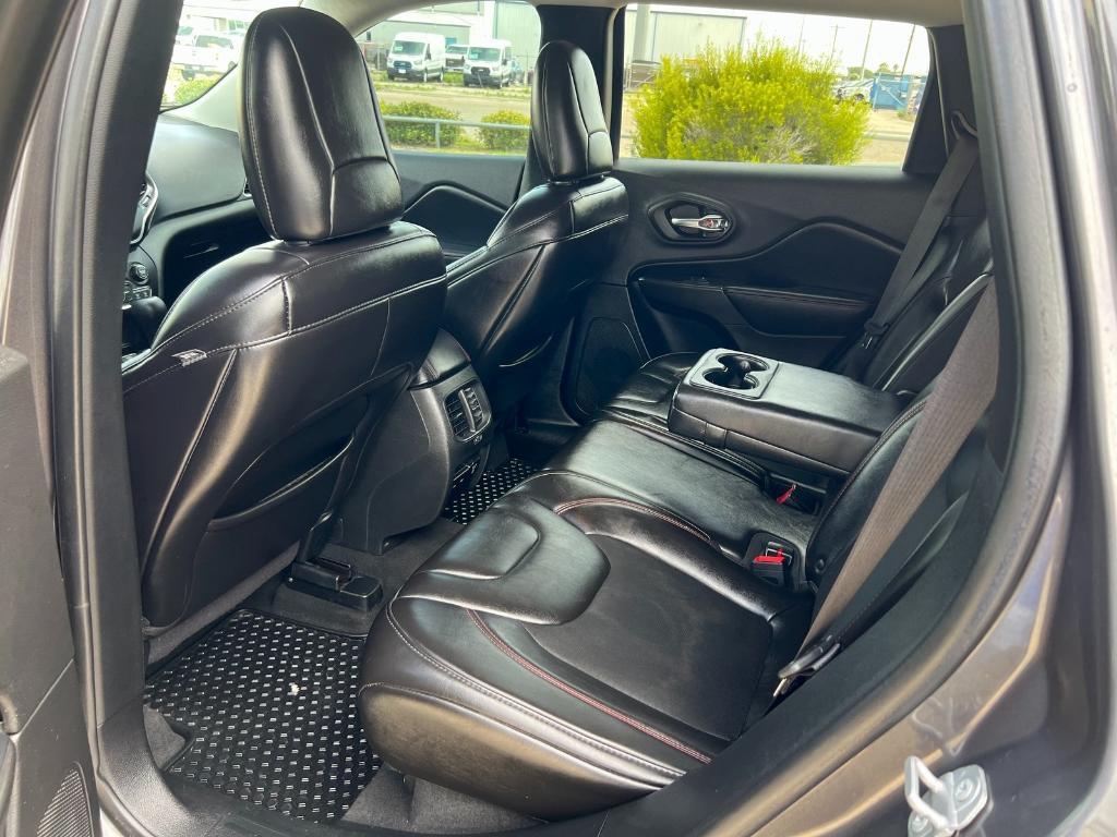 used 2019 Jeep Cherokee car, priced at $23,852