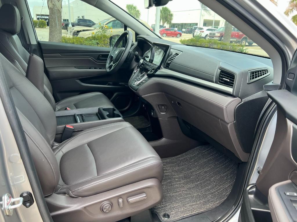 used 2023 Honda Odyssey car, priced at $36,995