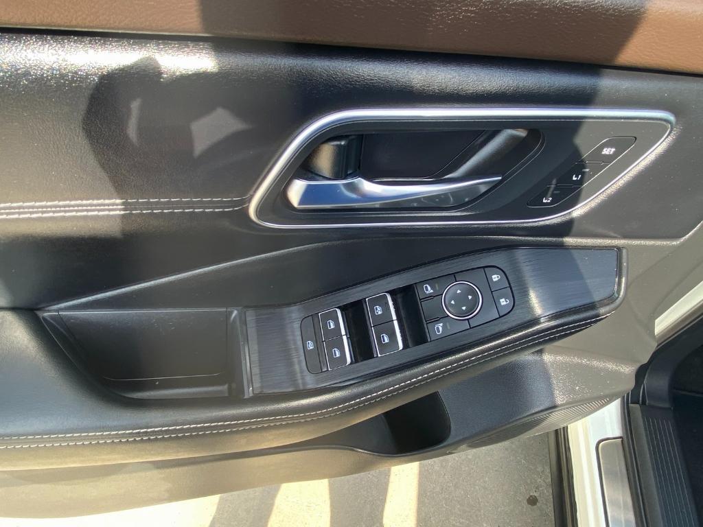used 2021 Nissan Rogue car, priced at $22,495