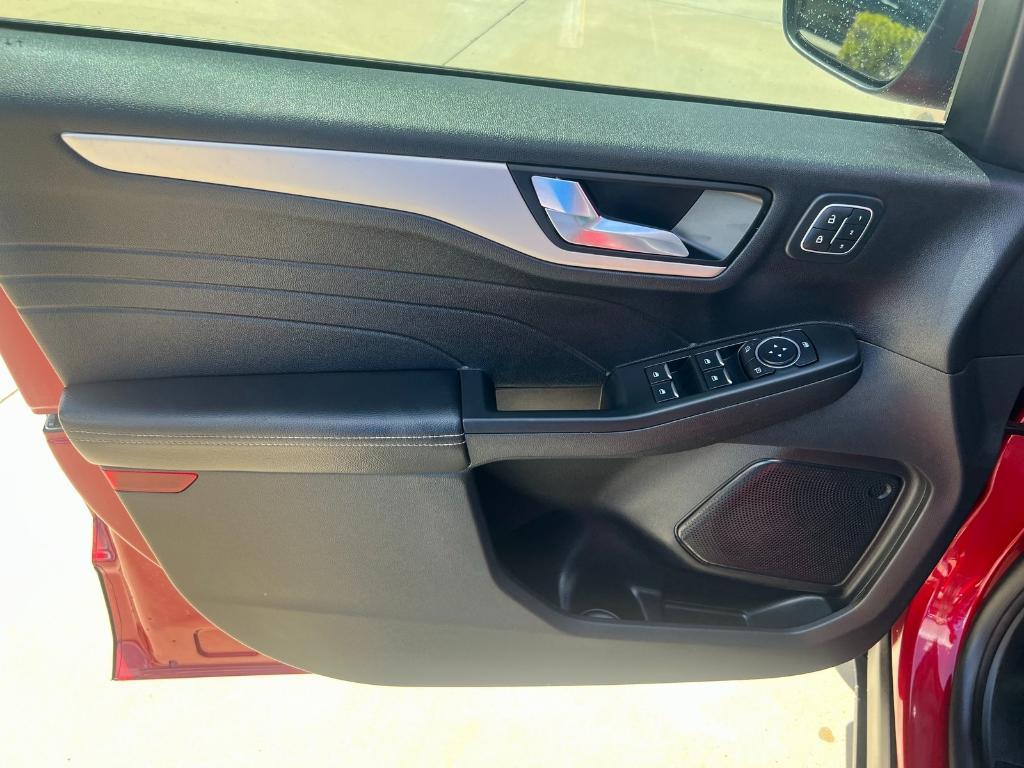 used 2022 Ford Escape car, priced at $22,193