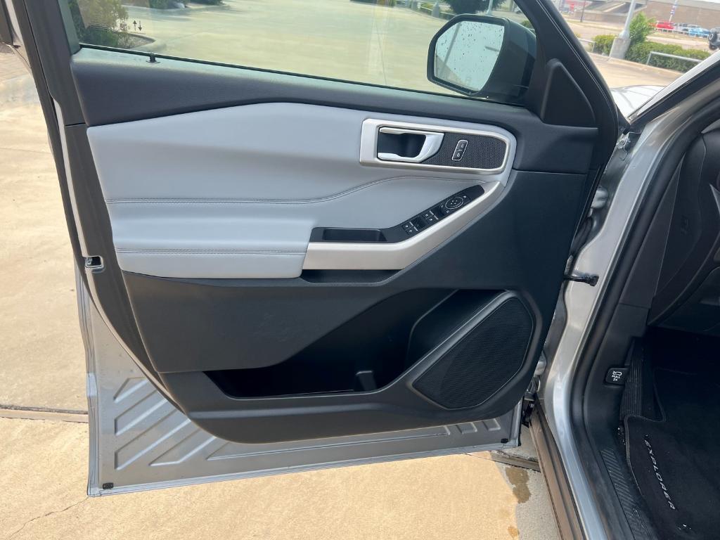 used 2023 Ford Explorer car, priced at $37,587