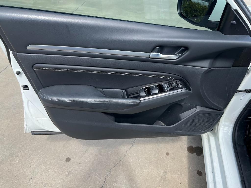 used 2022 Nissan Altima car, priced at $21,495