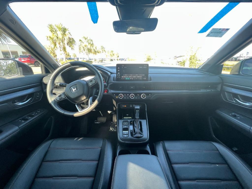 used 2025 Honda CR-V Hybrid car, priced at $33,623