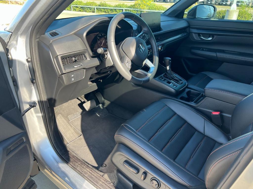 used 2025 Honda CR-V Hybrid car, priced at $33,623