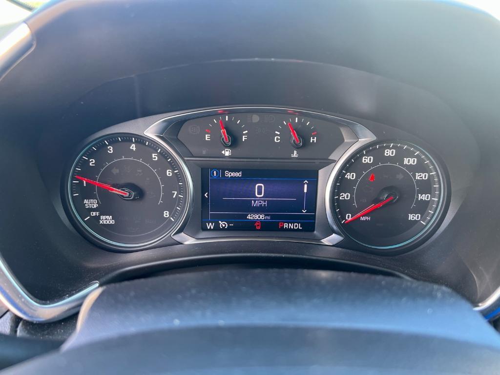 used 2022 Chevrolet Equinox car, priced at $19,745