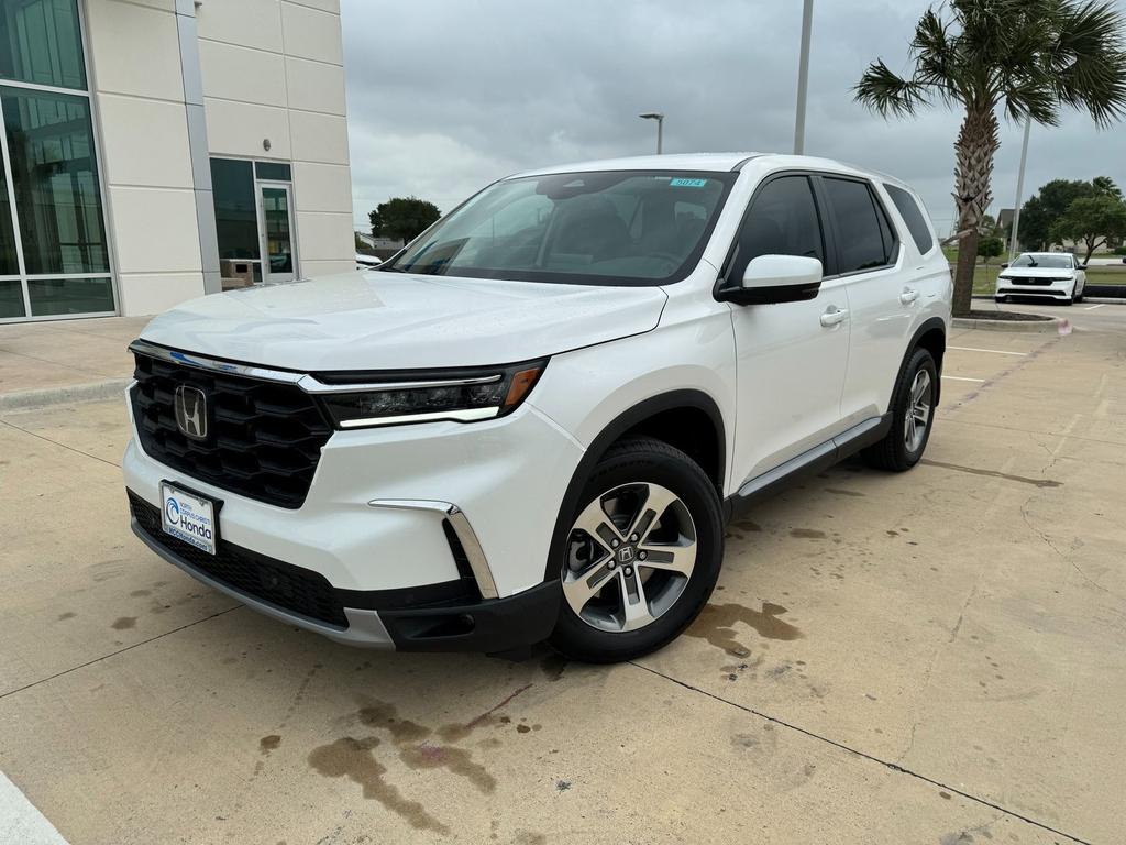 used 2024 Honda Pilot car, priced at $33,888