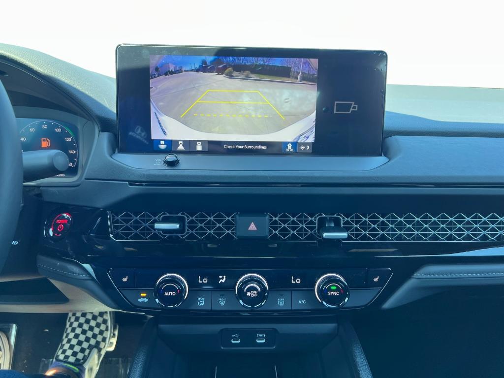 new 2025 Honda Accord Hybrid car