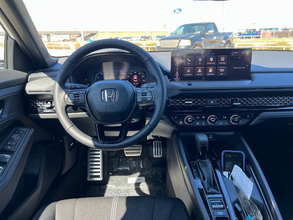 new 2025 Honda Accord Hybrid car