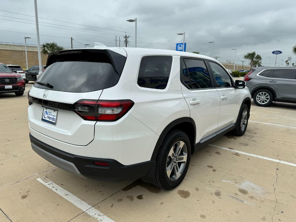 new 2025 Honda Pilot car