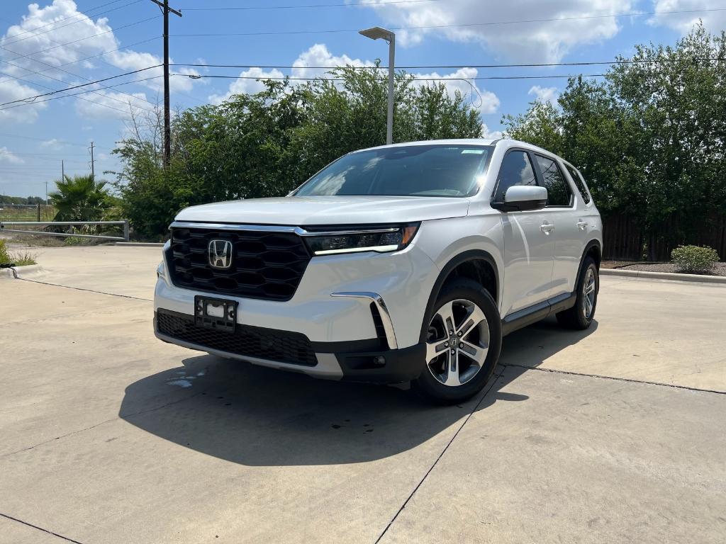 used 2024 Honda Pilot car, priced at $38,495