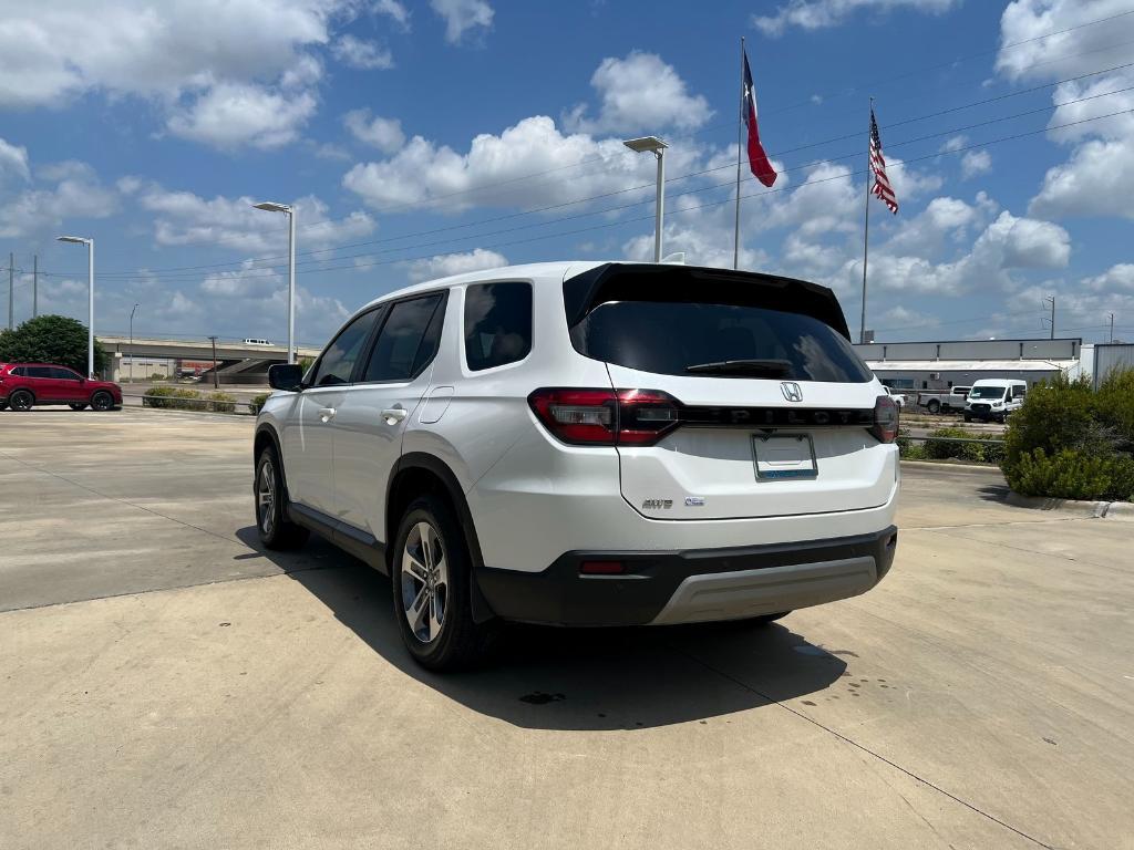 used 2024 Honda Pilot car, priced at $38,495