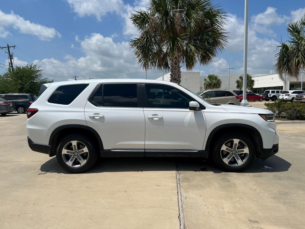 used 2024 Honda Pilot car, priced at $38,495