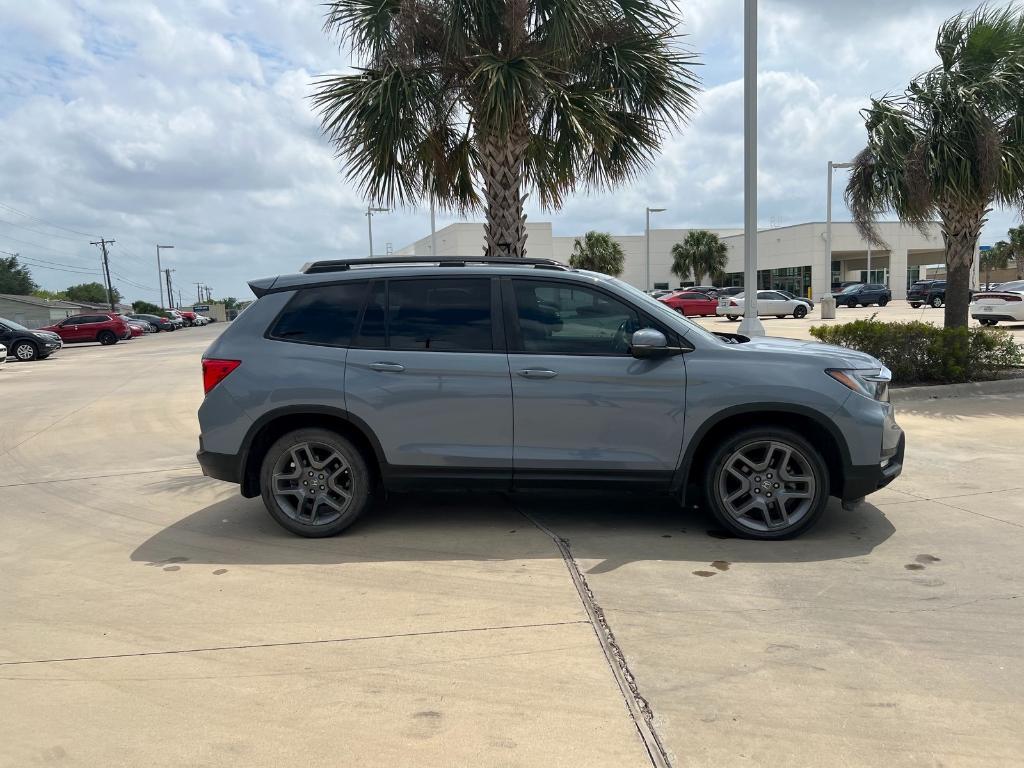 used 2022 Honda Passport car, priced at $27,495