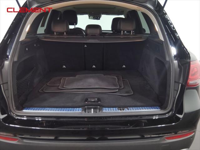 used 2020 Mercedes-Benz GLC 300 car, priced at $25,500