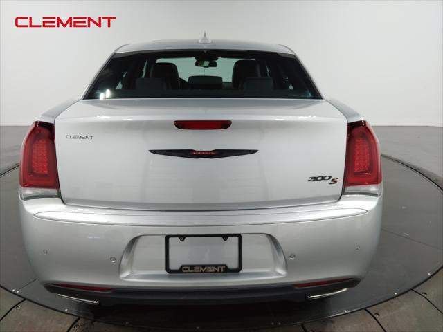 used 2022 Chrysler 300 car, priced at $26,000