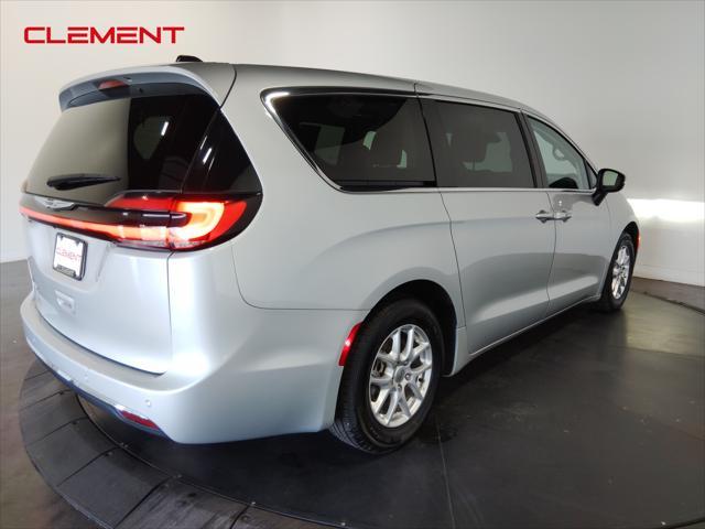 used 2023 Chrysler Pacifica car, priced at $24,400