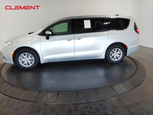 used 2023 Chrysler Pacifica car, priced at $24,400